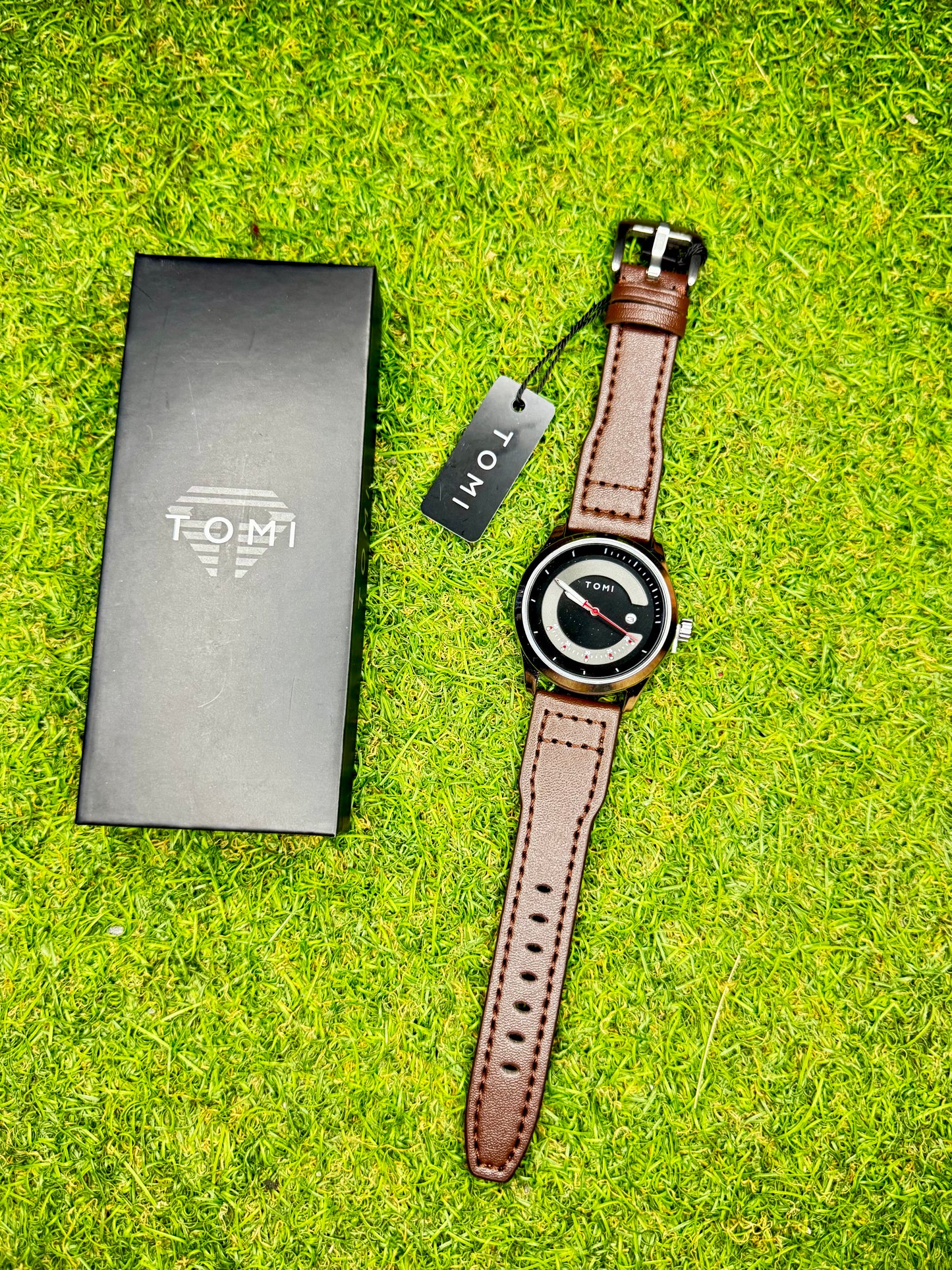 TOMI – Where Minimalist Design Meets Luxury Vibes