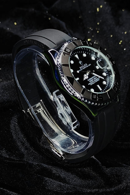 Rolex Oyster Perpetual Yacht-Master | Black Dial & Rubber Strap