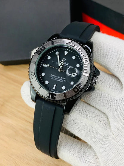 Rolex Oyster Perpetual Yacht-Master | Black Dial & Rubber Strap